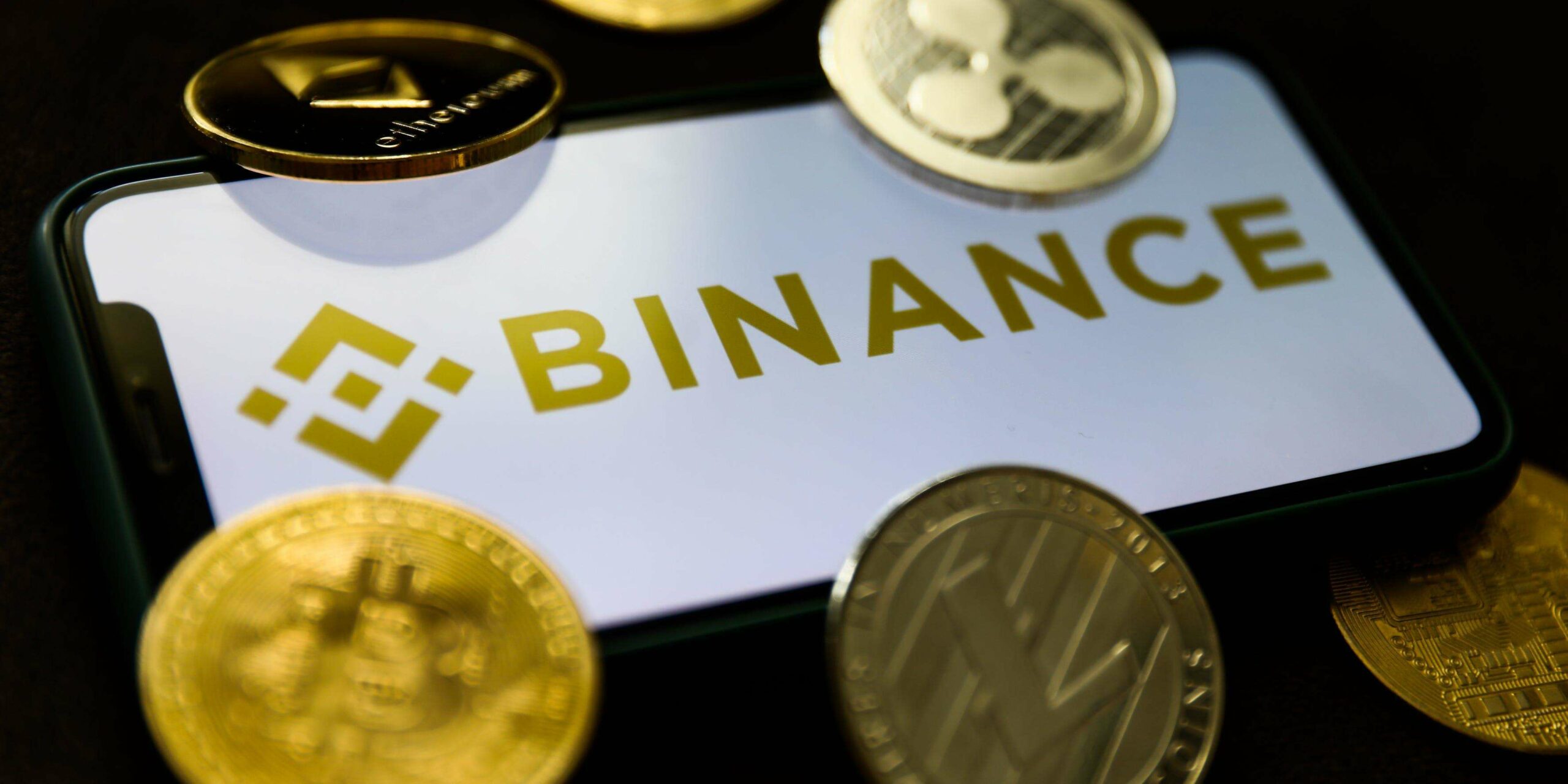 Nigeria Urges Binance to Reveal Top Users as Executives Remain Detained